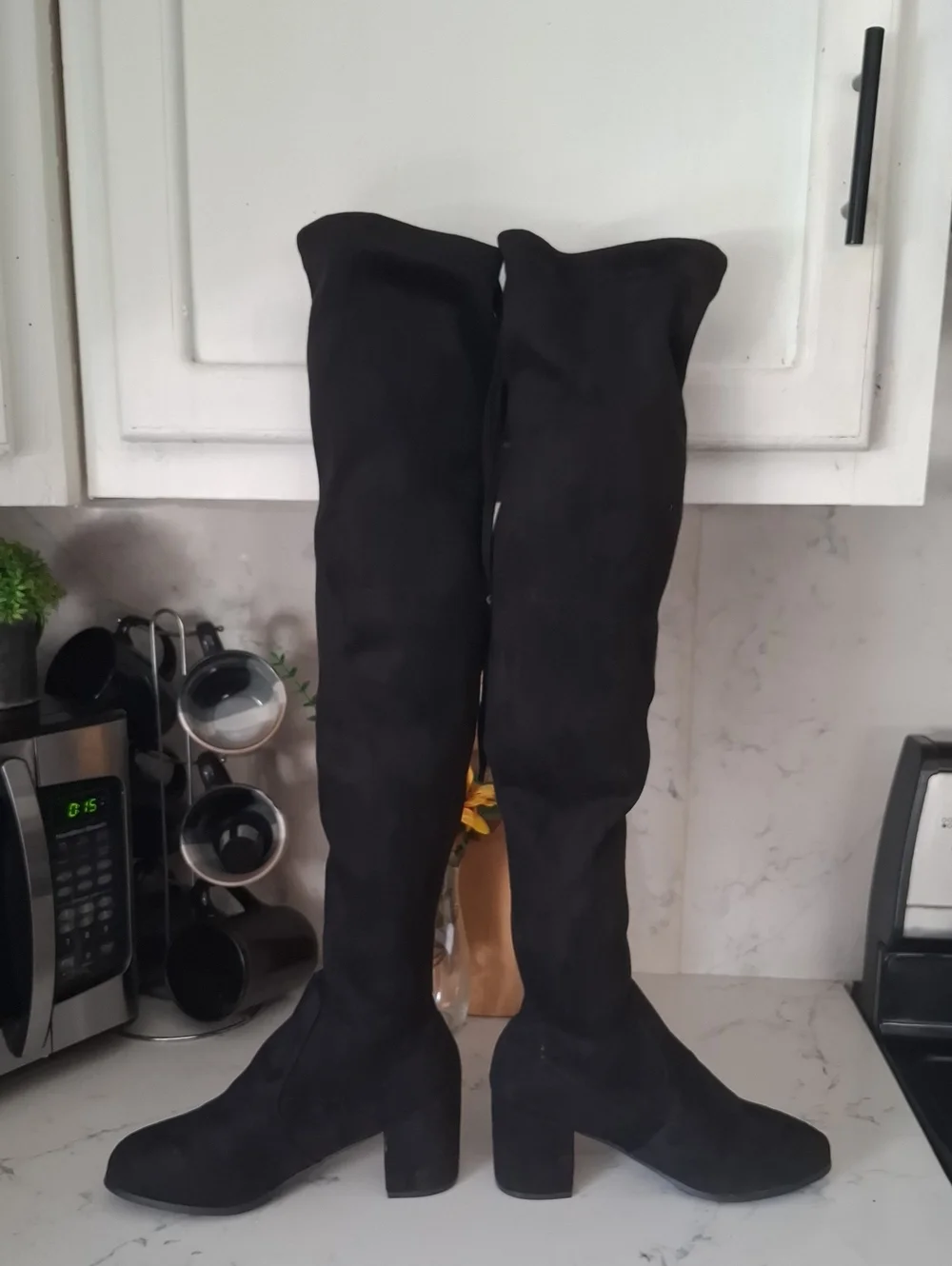Black Over-the-Knee Women's Suede Boots